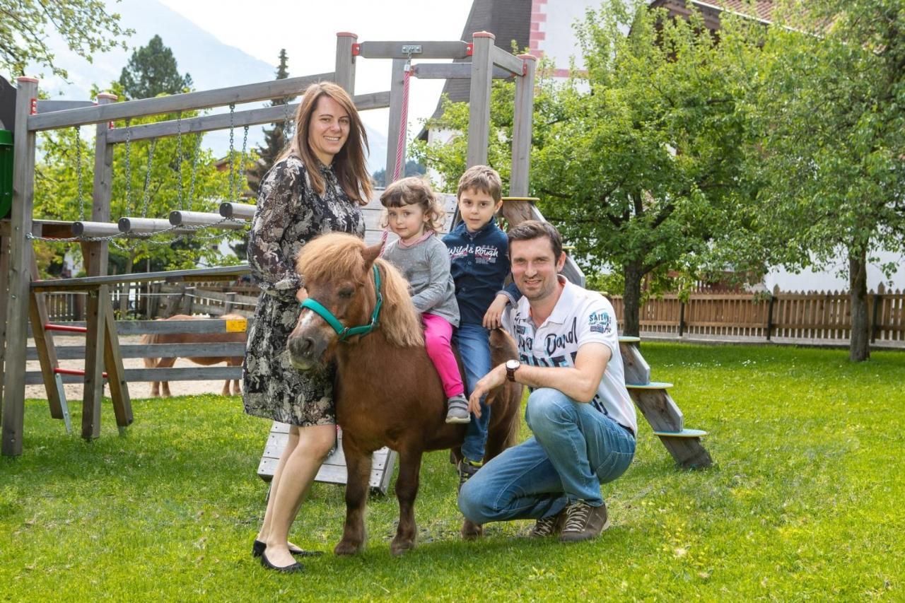Brixnerhof Im Zillertal Hotel Schlitters Exterior foto