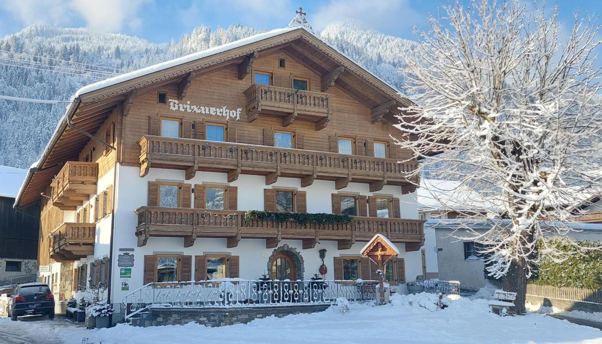 Brixnerhof Im Zillertal Hotel Schlitters Exterior foto